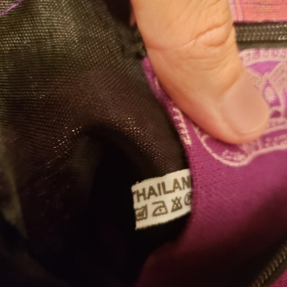 Purple Elephant shoulder bag handmade in Thailand - Picture 6 of 6